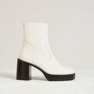 SIMON MILLER Low Raid Leather Boots Booties White